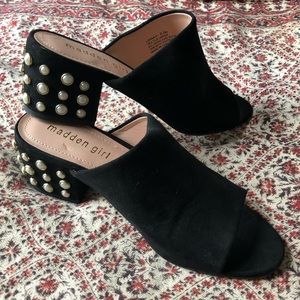Madden Girl suede and pearl slides size 6 1/2
